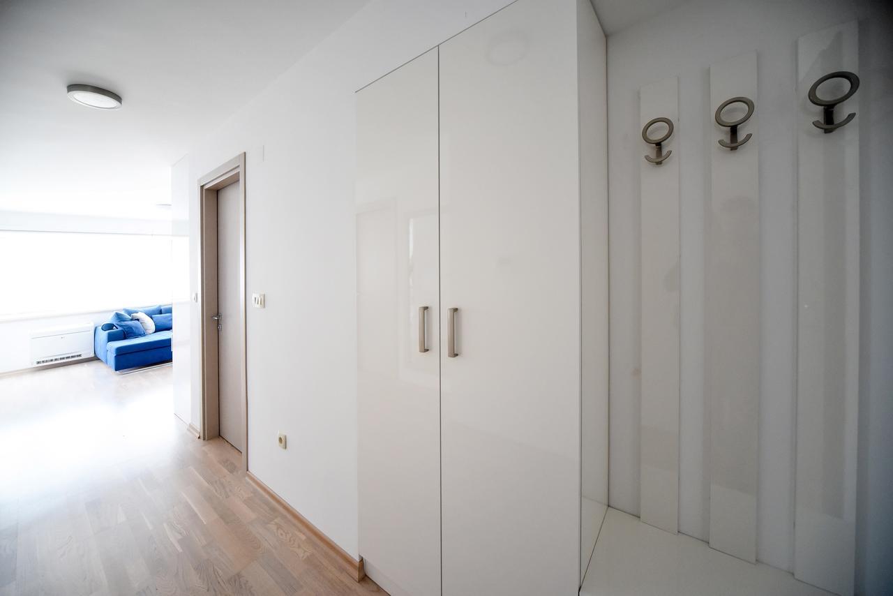 Lux Beach Apartment Будва Екстер'єр фото