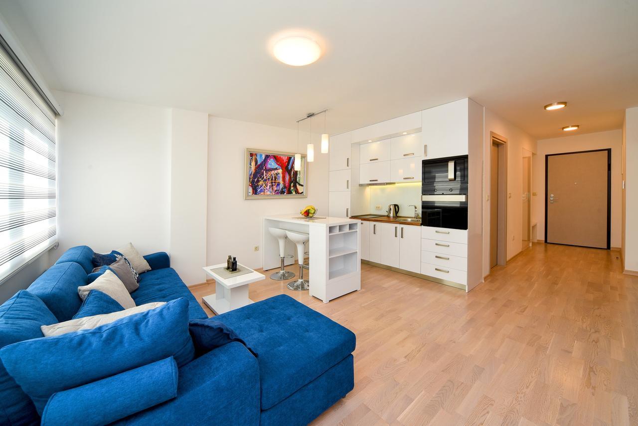 Lux Beach Apartment Будва Екстер'єр фото